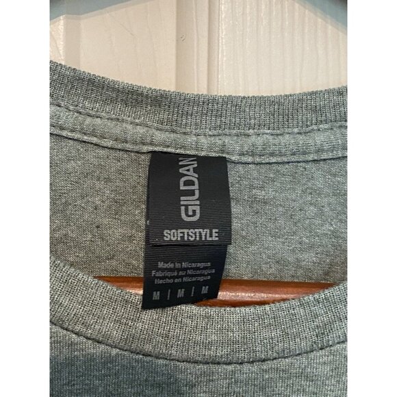 Randolph College Earth Day Green S/S T-Shirt Men's Size M Love The Earth - Picture 4 of 4